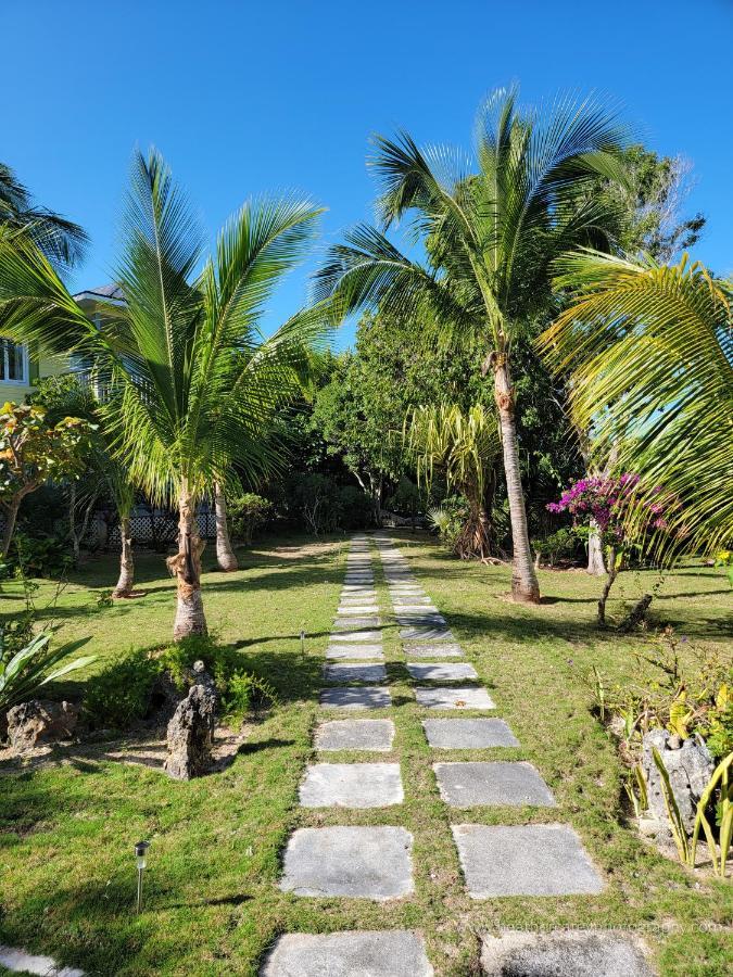 Aparthotel Pineapple Fields Governors Harbour Exterior foto